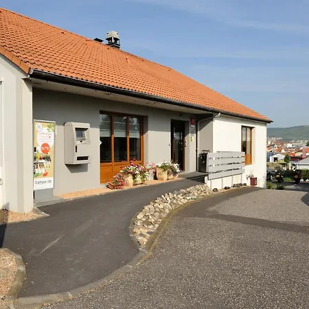 Campanile Ferrand - Le Brezet Hotel