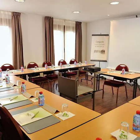 Hotel Campanile Ferrand - Le Brezet Clermont-Ferrand